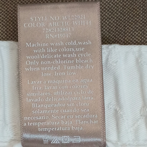 White Stag White Embroidered Capris 18 - Picture 6 of 8